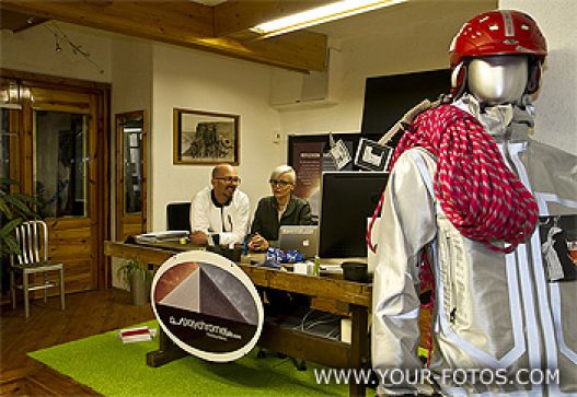 Wärmende bzw. kühlende Wendejacke aus Hall 